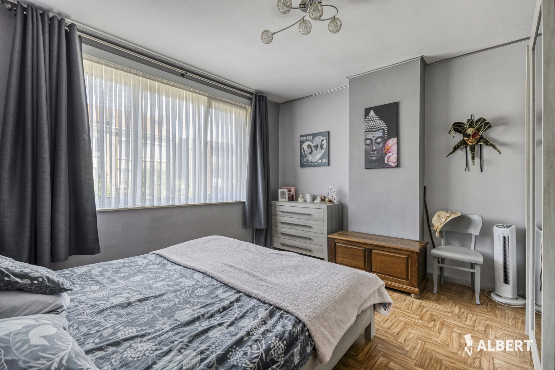 cd85102562a641de8d6b5d5188f71532 photo