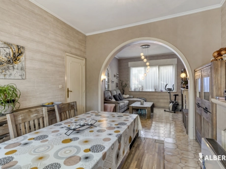 e63120b8d02448e593e9ed399ec48e63 thumbnail