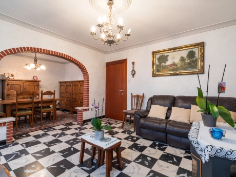 0acc28dcc1704504b4a6530d4417f2e7 thumbnail