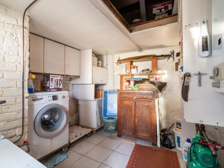 548322d3fa1e4e528f4395ba1f234ebe thumbnail