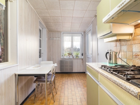 5edb4a2737914b4fba314e135e1536ce thumbnail