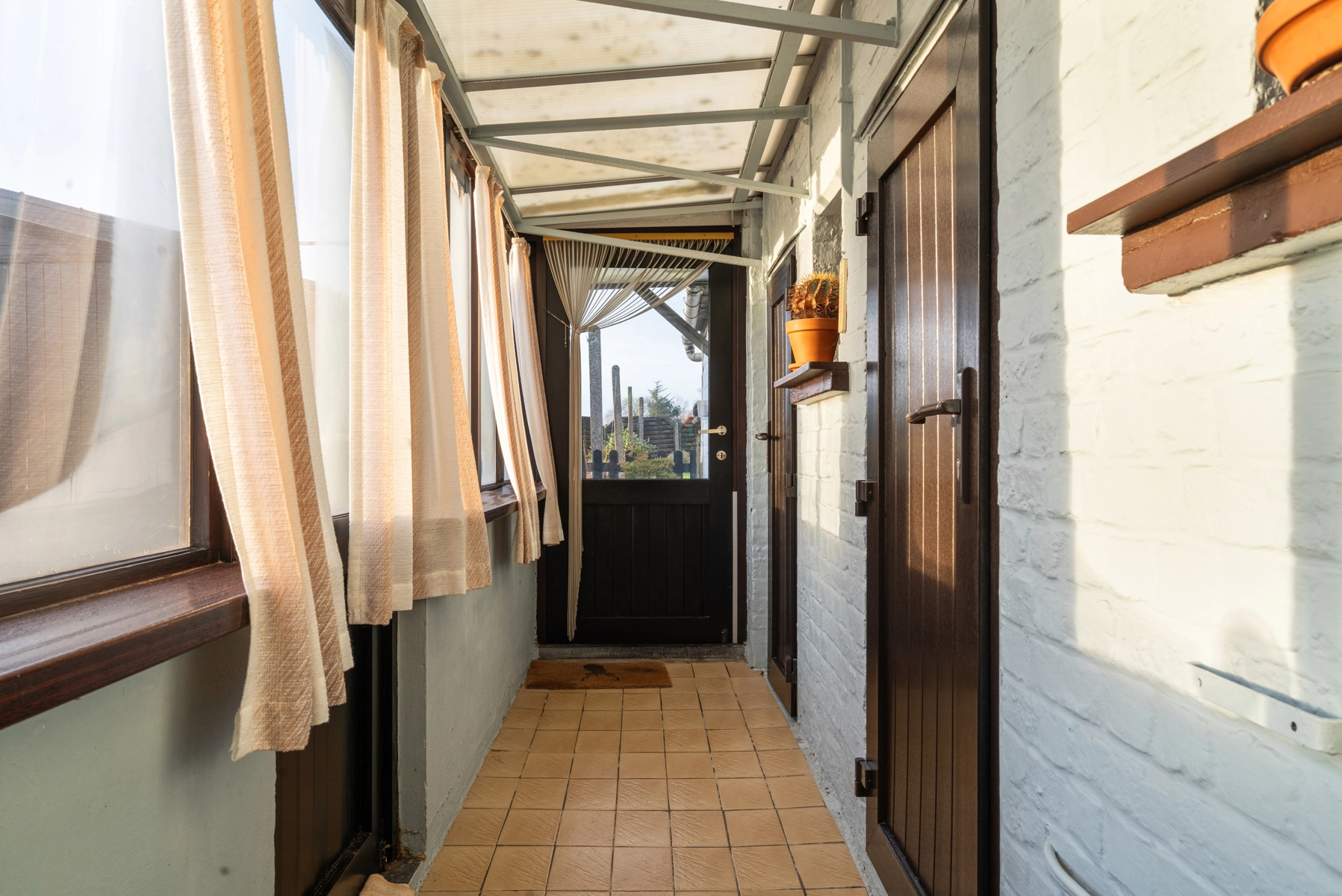 b88e524a7e204485a3b65831eeae323d photo