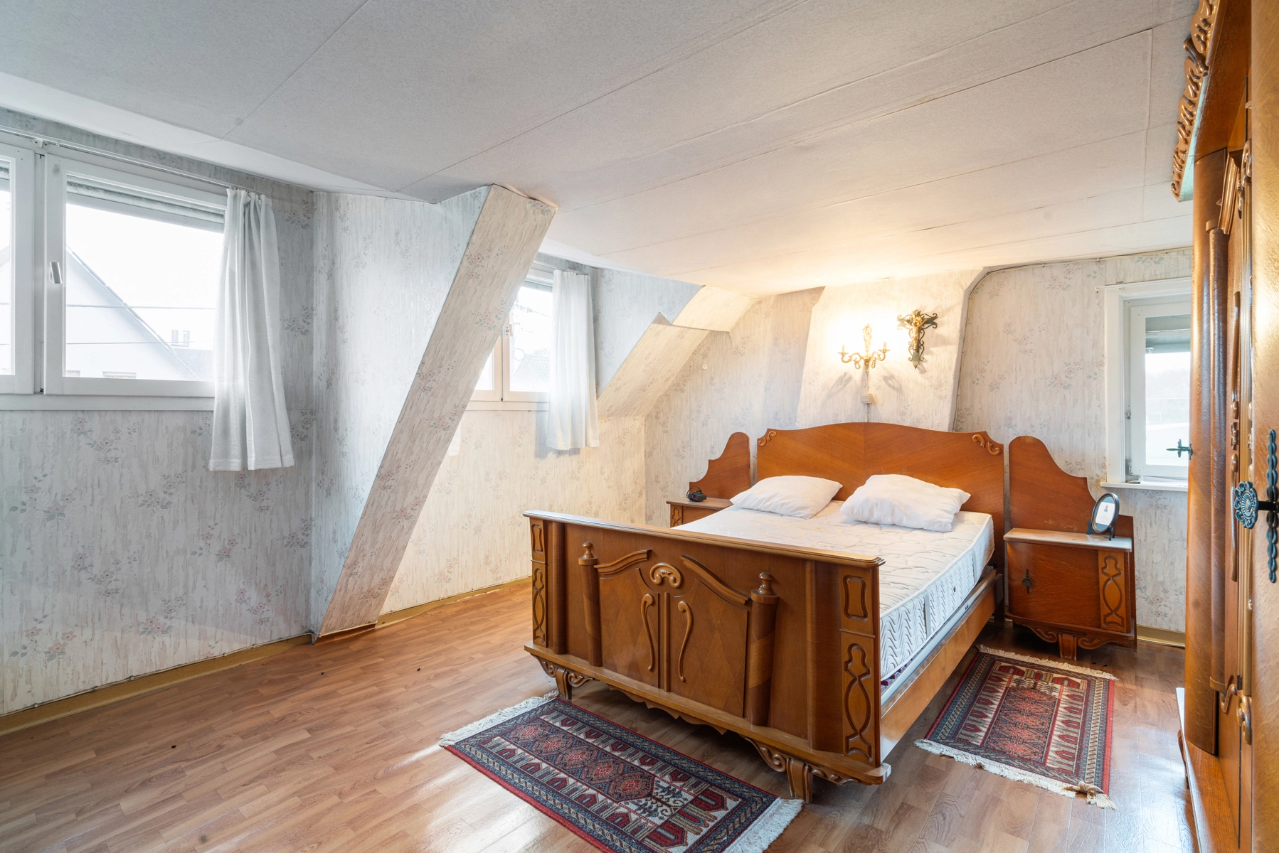 fcf9c04b700e4ed69ee6e806b94d782b photo