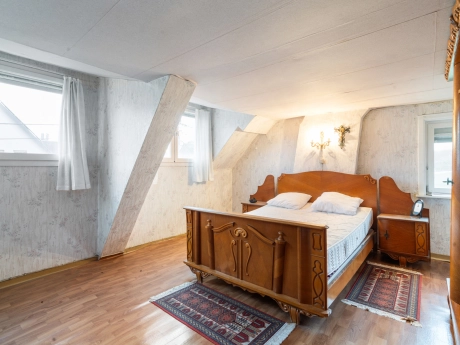 fcf9c04b700e4ed69ee6e806b94d782b thumbnail