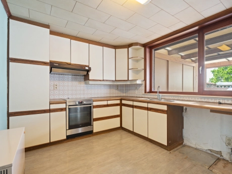 b28b261332e2439f8fab3d19c7fe5420 thumbnail