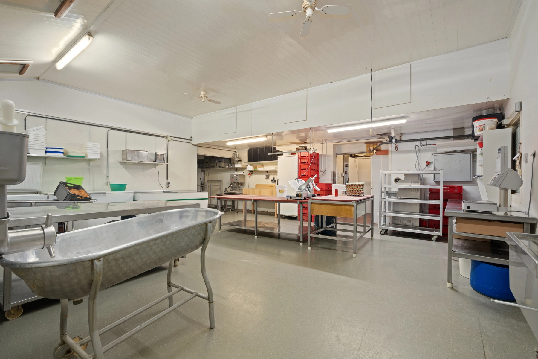 fa936684d27148ed88ed75b44b105053 photo