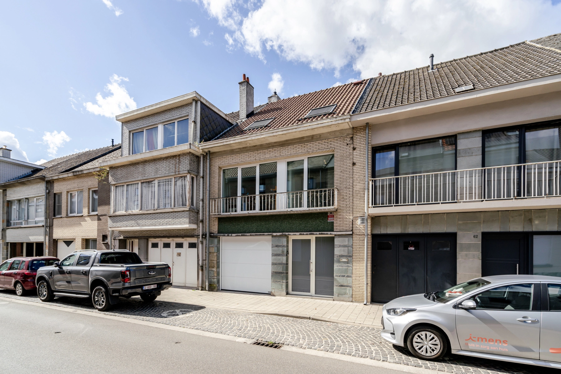 70caca4344554cf9bb09992a7bff1fa4 photo