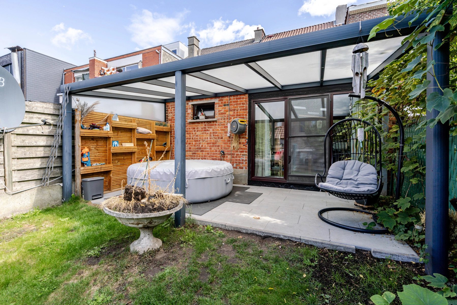 c85551ea280541e8b344e95dcd6e78ba photo