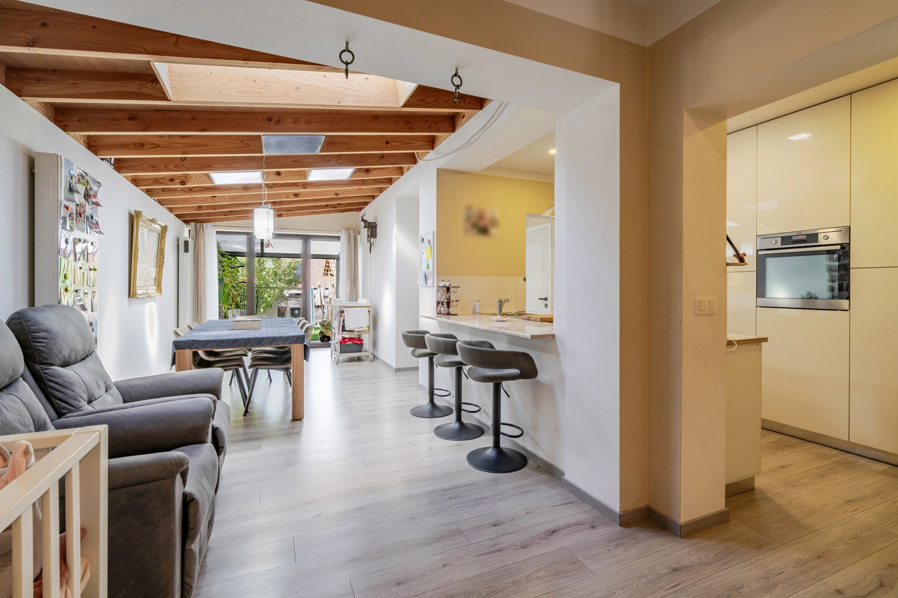 cd072dad4f53452698d3aa0bf2f4fe09 photo