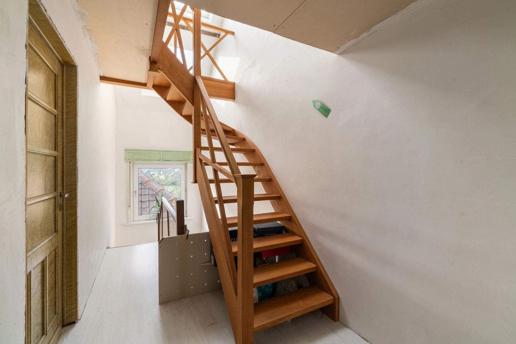 6f0f2626493b4de9ae1f026ff67c0b5c photo