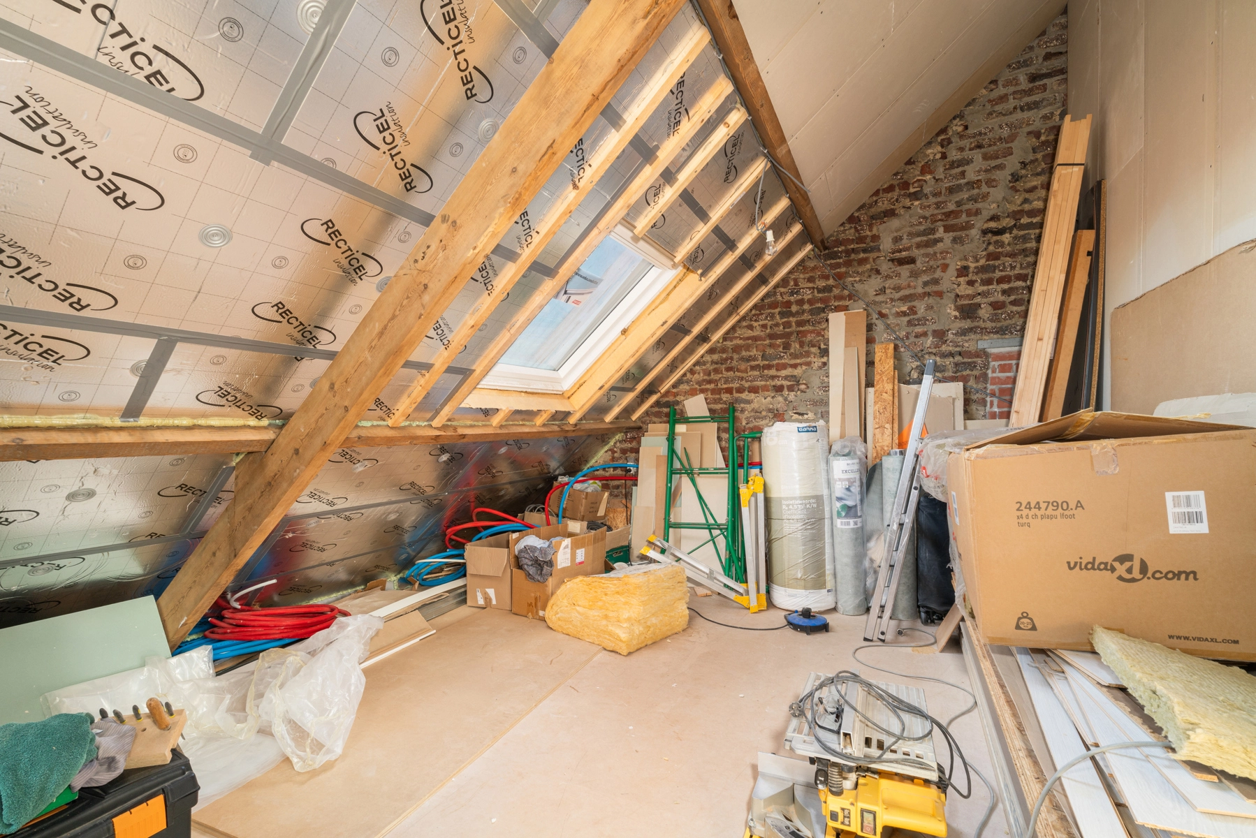 c2abcfd885974ba0a76acdfb6d9ea548 photo