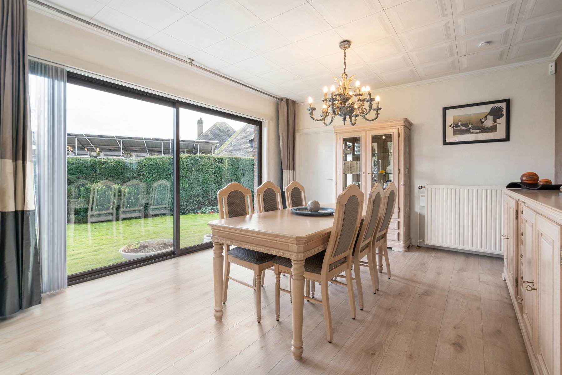 2338a5cdaf4644659a285576c8b87b56 photo