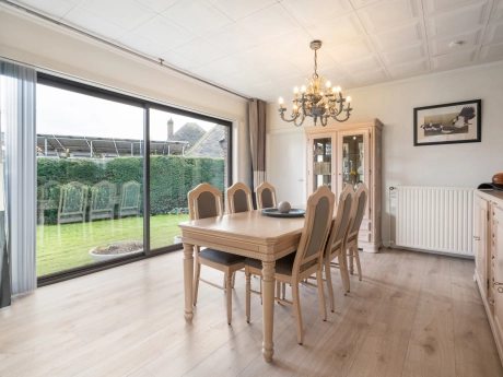 2338a5cdaf4644659a285576c8b87b56 thumbnail