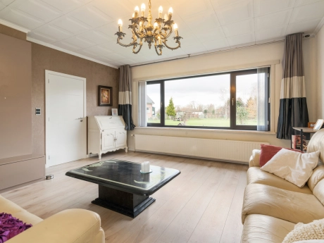 bcca3329bb3e49f68ffbe1c3f029c94c thumbnail