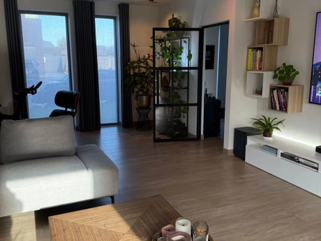 62a69170b9f4487c81651d052c709b31 thumbnail