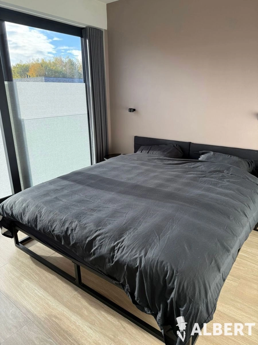 c63823549a8c4256924ae85436033fb1 photo