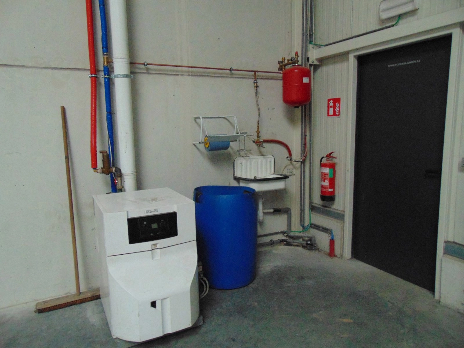 7711a3b1eabe4926bf069b7baf3129e5 photo