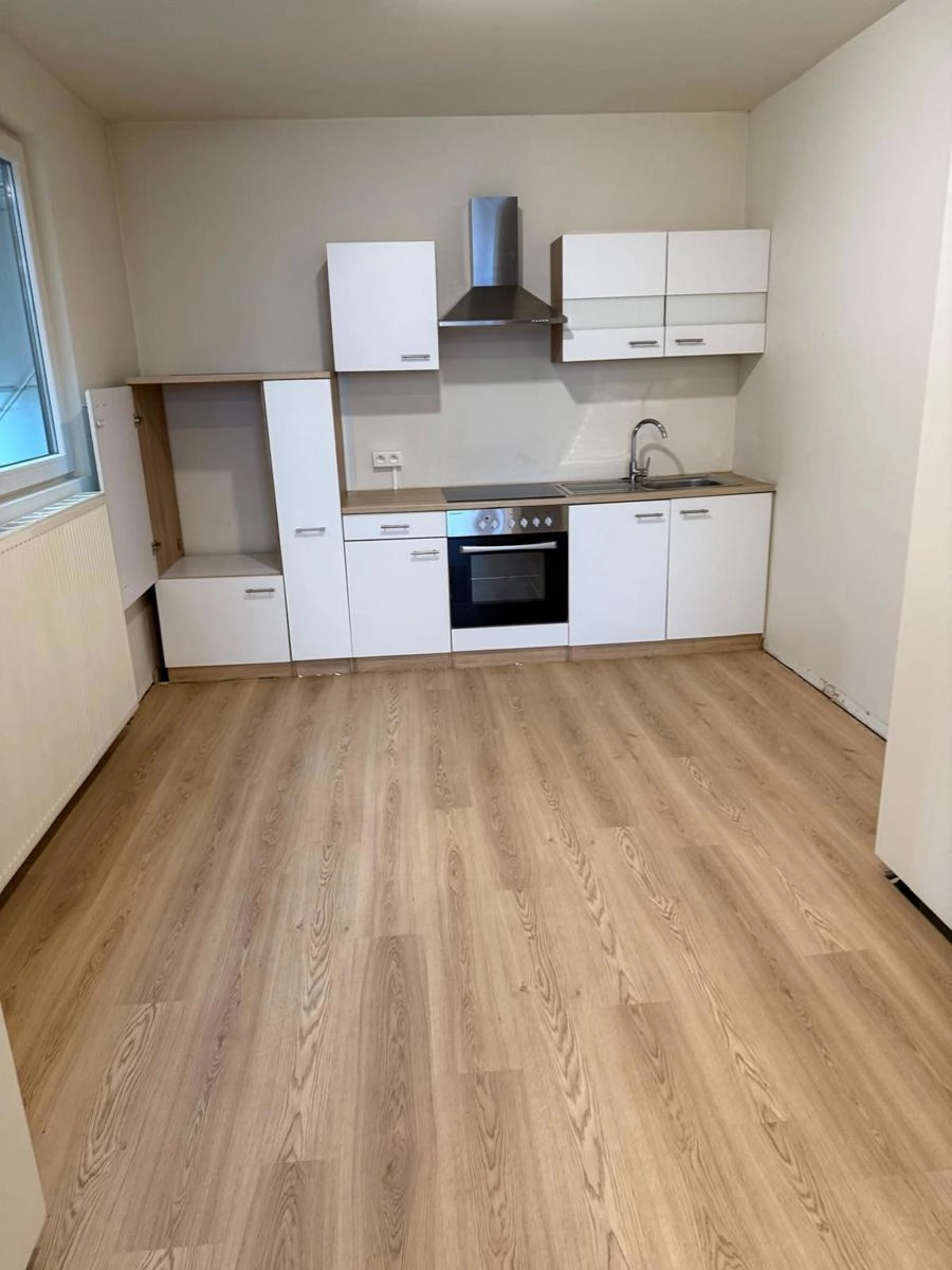 927deab28b9d4e5597ea20cefa6b32a8 photo