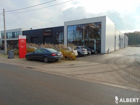 b947dc96e1544208b40202982bf0b79c thumbnail