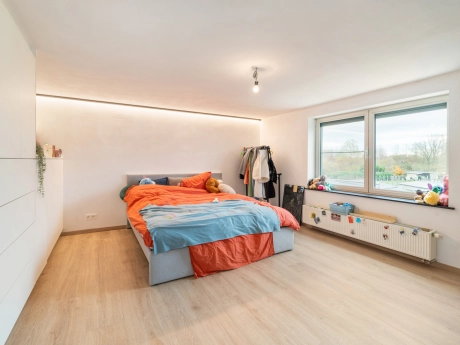 2c518861398743d2a8ae9da2edcabc3f thumbnail