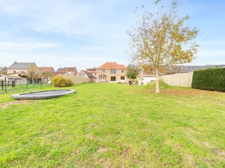 4b73f25884034ec59949cb0c46ddb16c thumbnail