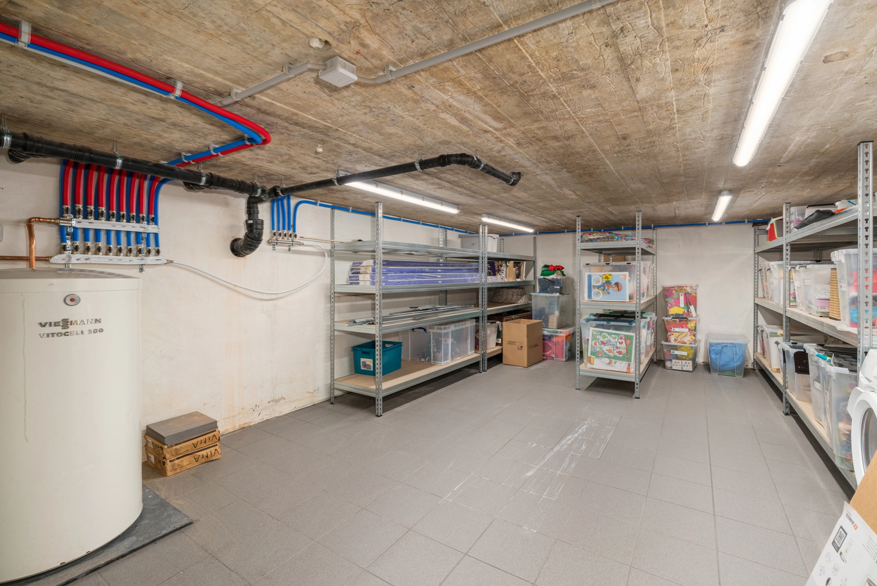 f887c380bdb6415dbfe9991bce9eae4a photo