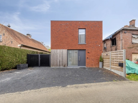 44051ce360f3493ca39d481e2626e068 thumbnail