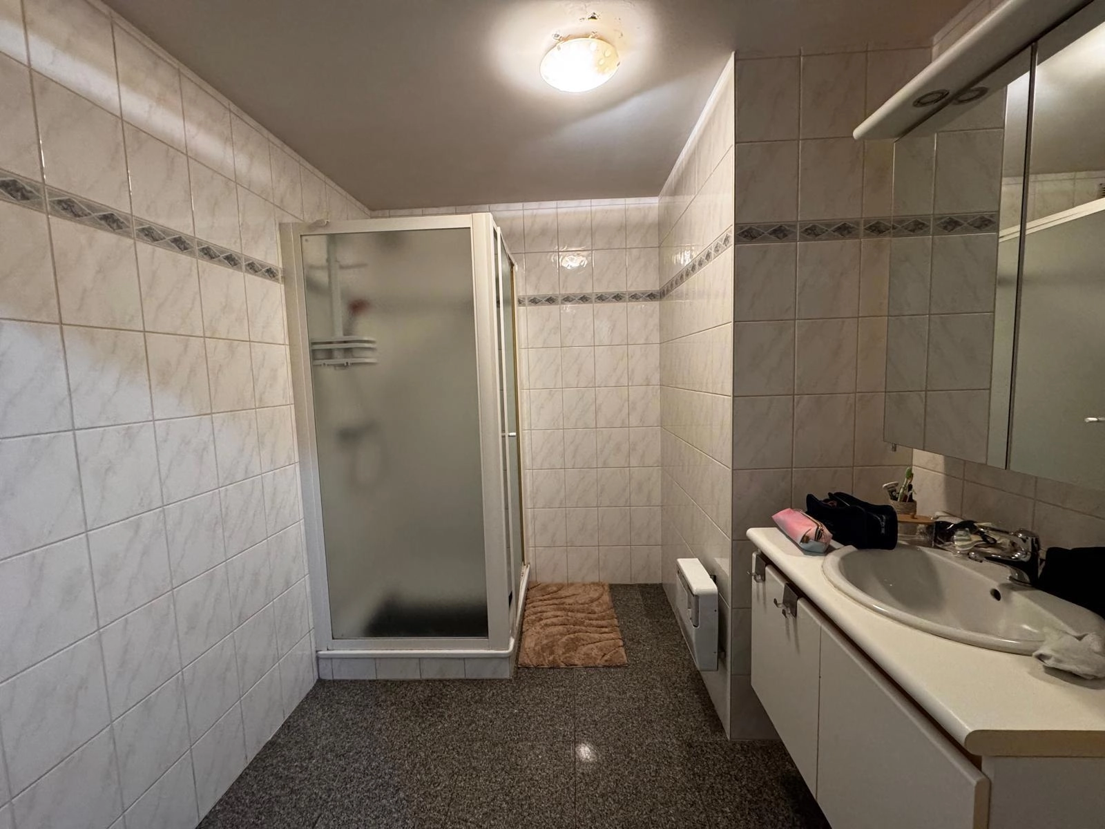 fad54a1aa184470ab7060c1f7514a8a2 photo