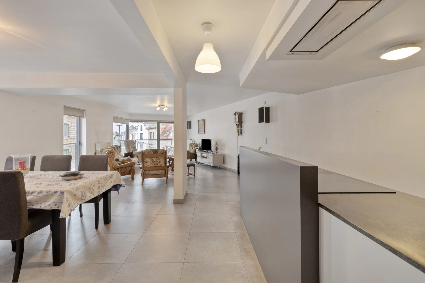 2fdf7c13042d48c0afd1e267ad4d3482 photo