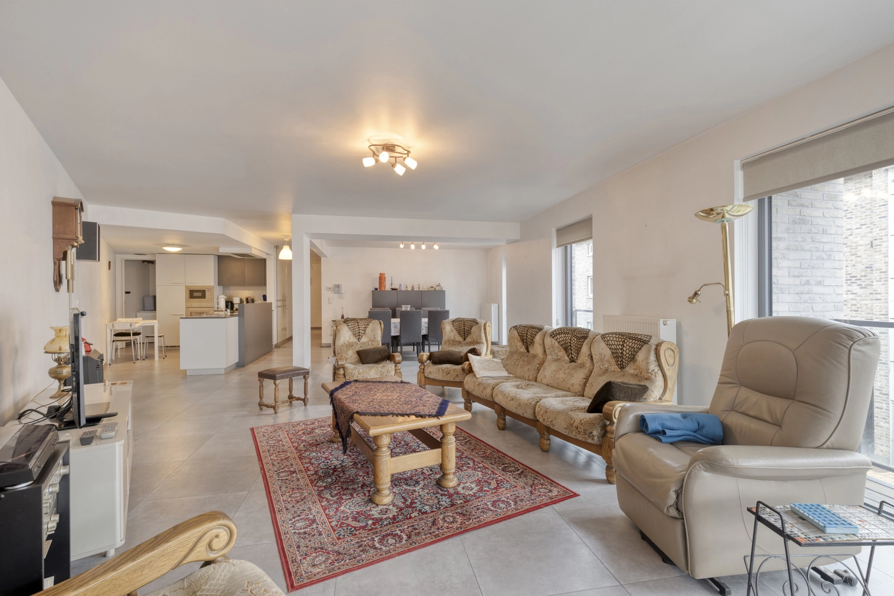 b9ed39e8ca9a45b29466040a49064f60 photo