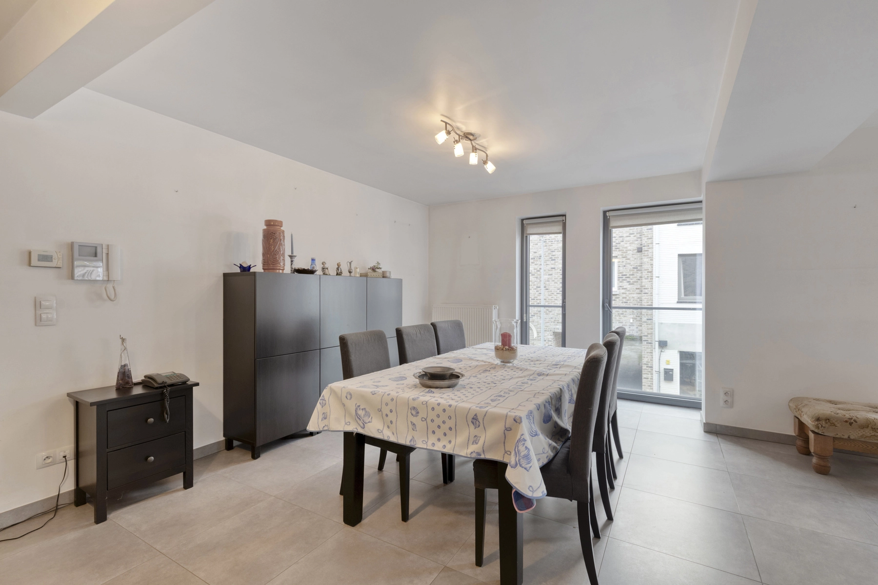 fba8140582a24e7685df13e7912dc47b photo