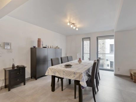 fba8140582a24e7685df13e7912dc47b thumbnail