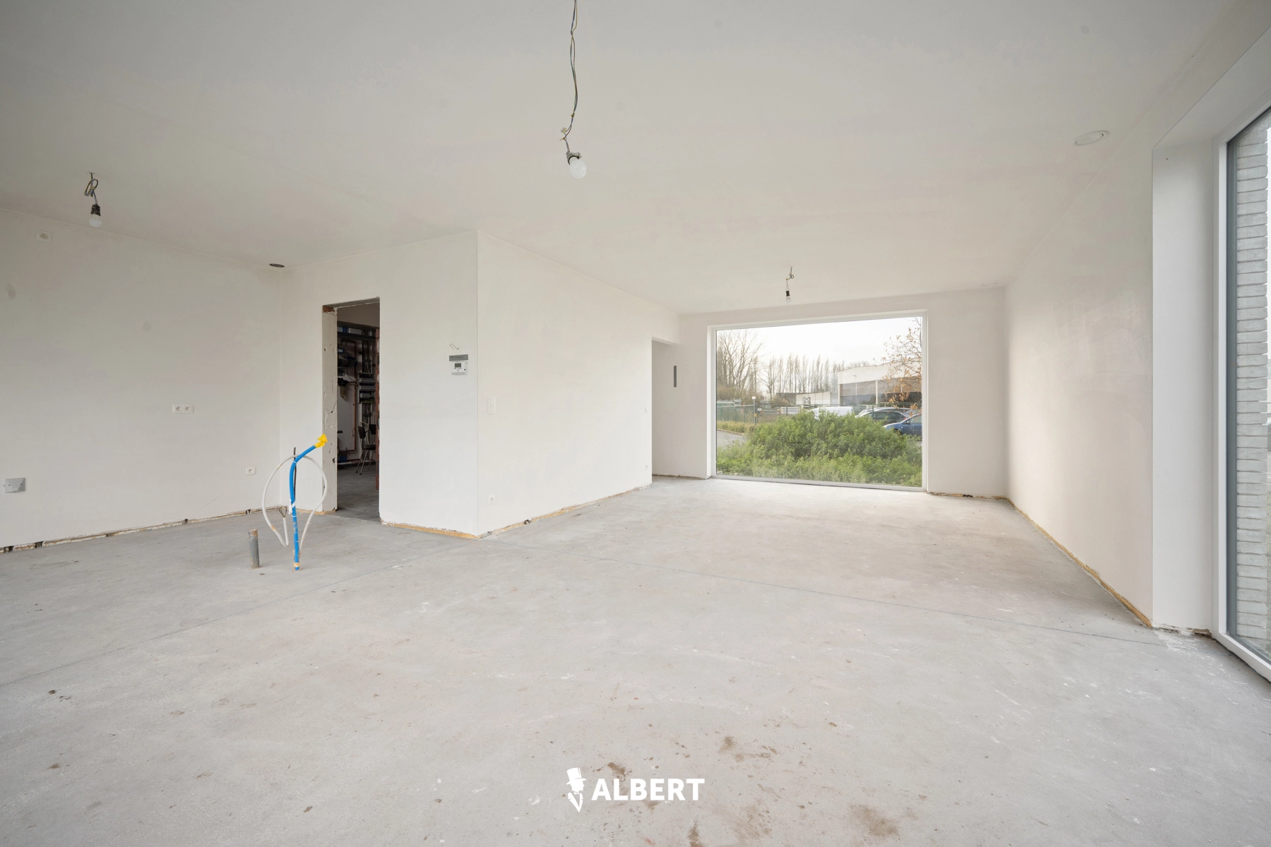 aefe1c09009f4cc993dd7ed580a51806 photo