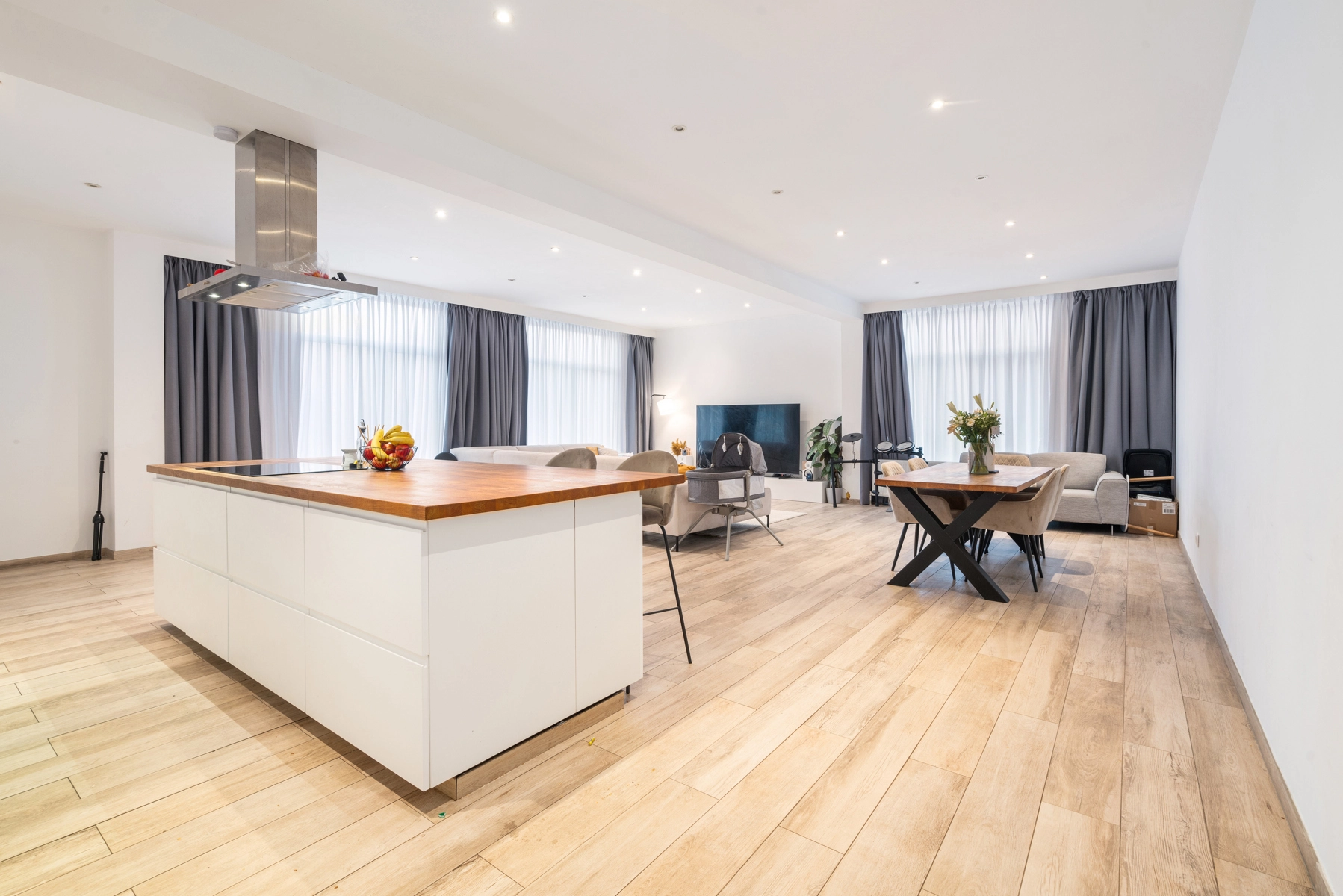 43363dd90cc14abb9644048199b36fb6 photo