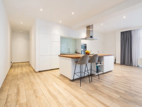 6d5e3feb262c44c6a5a0050af1f059f5 thumbnail