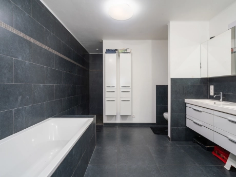 b2602876783048f08a742276b2aa0c58 thumbnail