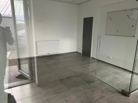 24be9ea234464a39a83af57d02f9e755 thumbnail