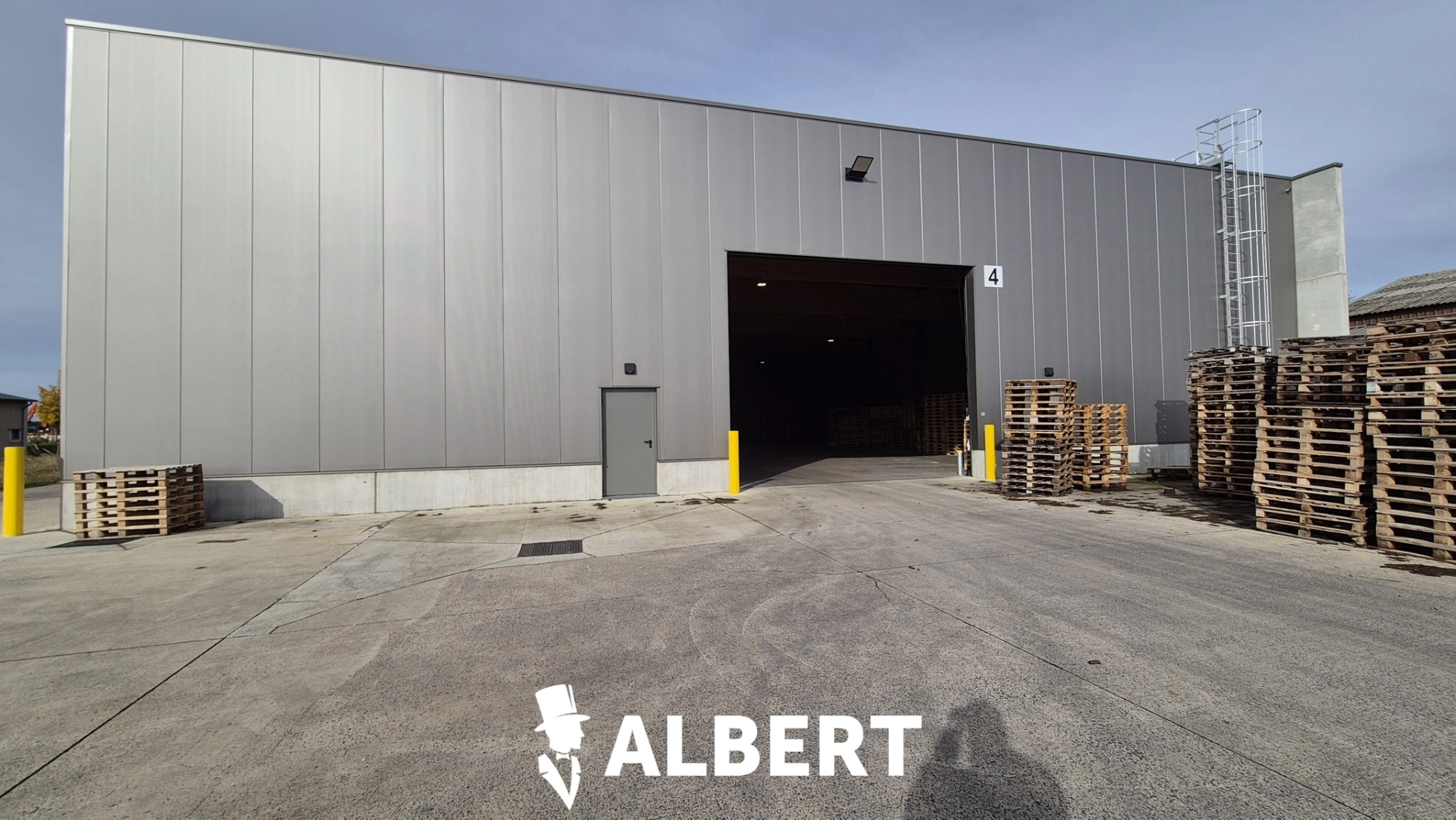 a4f02541fc3042fcbcfea3289941997e photo