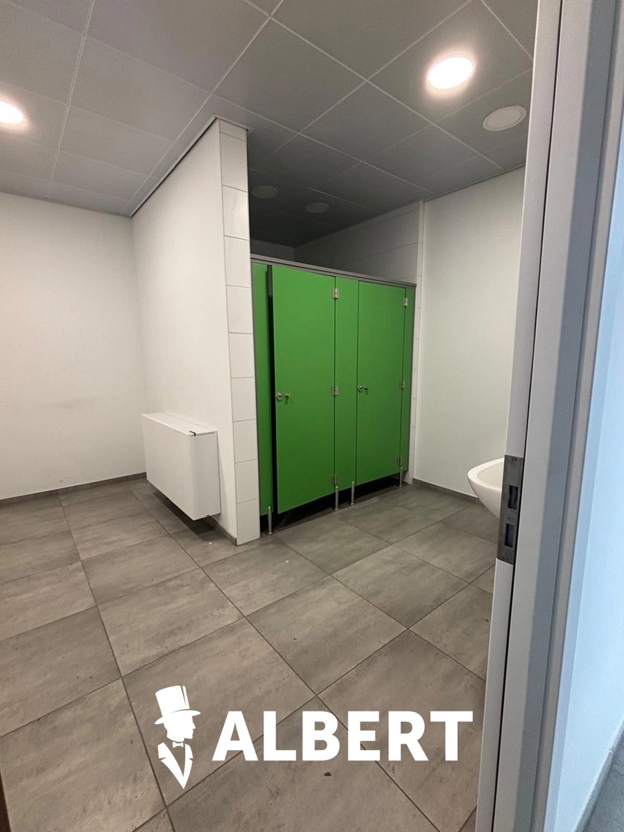 b1e8b283238e460cb5609d68ee85d220 photo