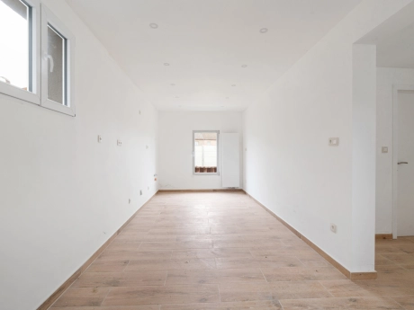 f50a04744b6a4c3ebed93f0dba079e95 thumbnail