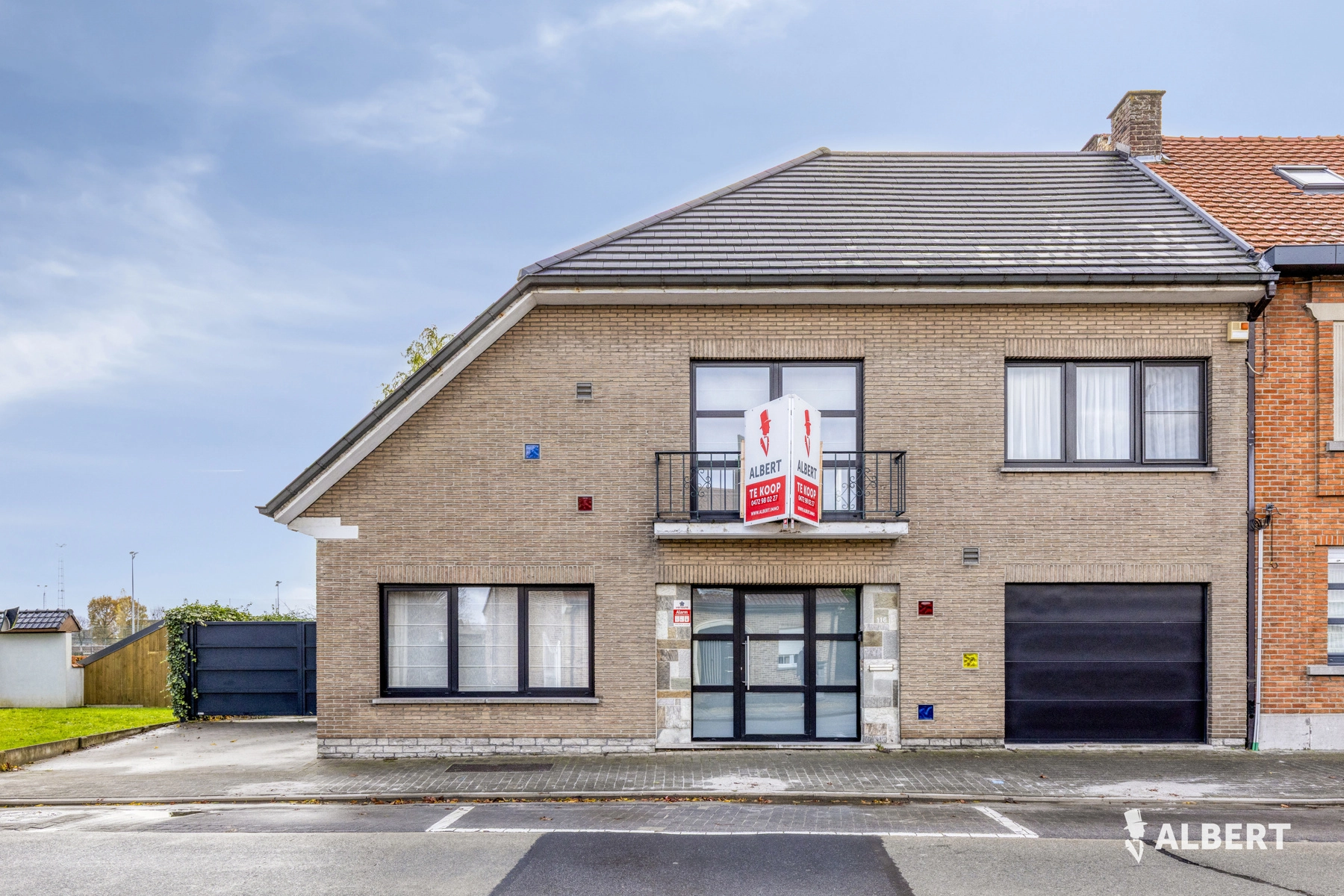 1233a3b635634490ac667a7a0f1ae3c9 photo