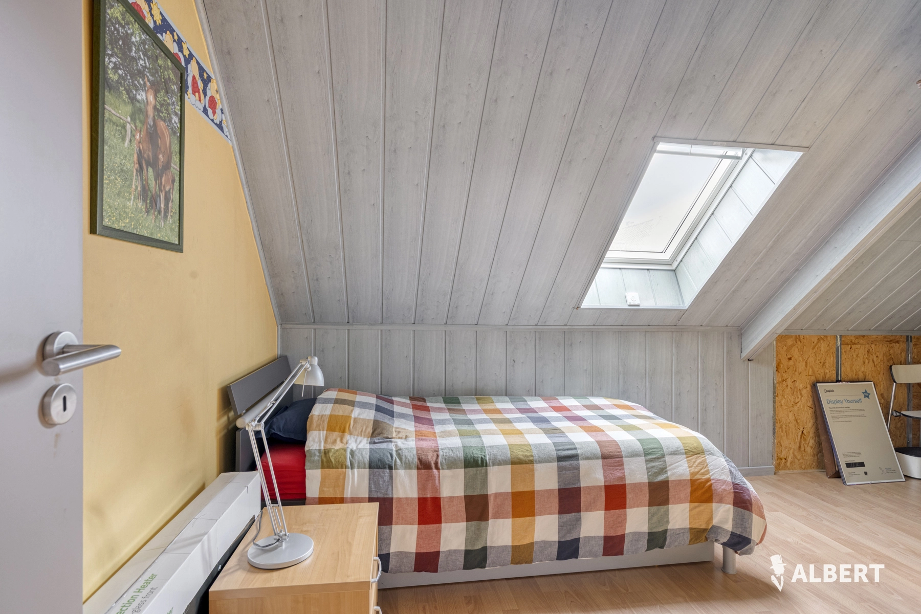 9f7d38c969fb47f4b3fbd97cc99ae55f photo