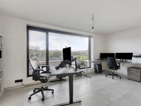 3d4c25156dea4596bfcc9f0e8ad8a911 thumbnail