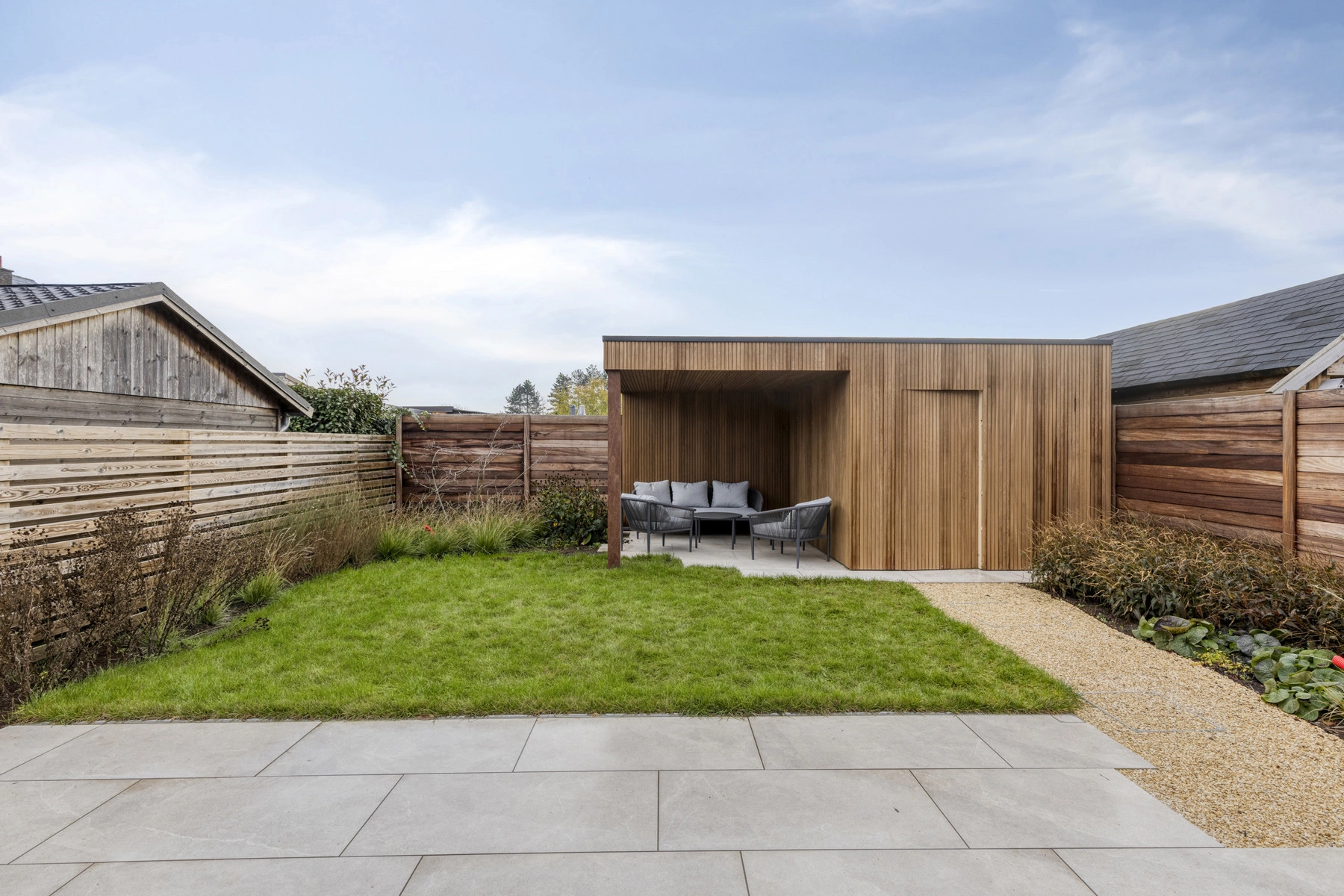 7aaba502de0842c7be4fbf4fd0c27c76 photo