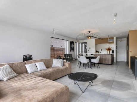 f6e266aedc3d4e338302fe7f8bbde114 thumbnail