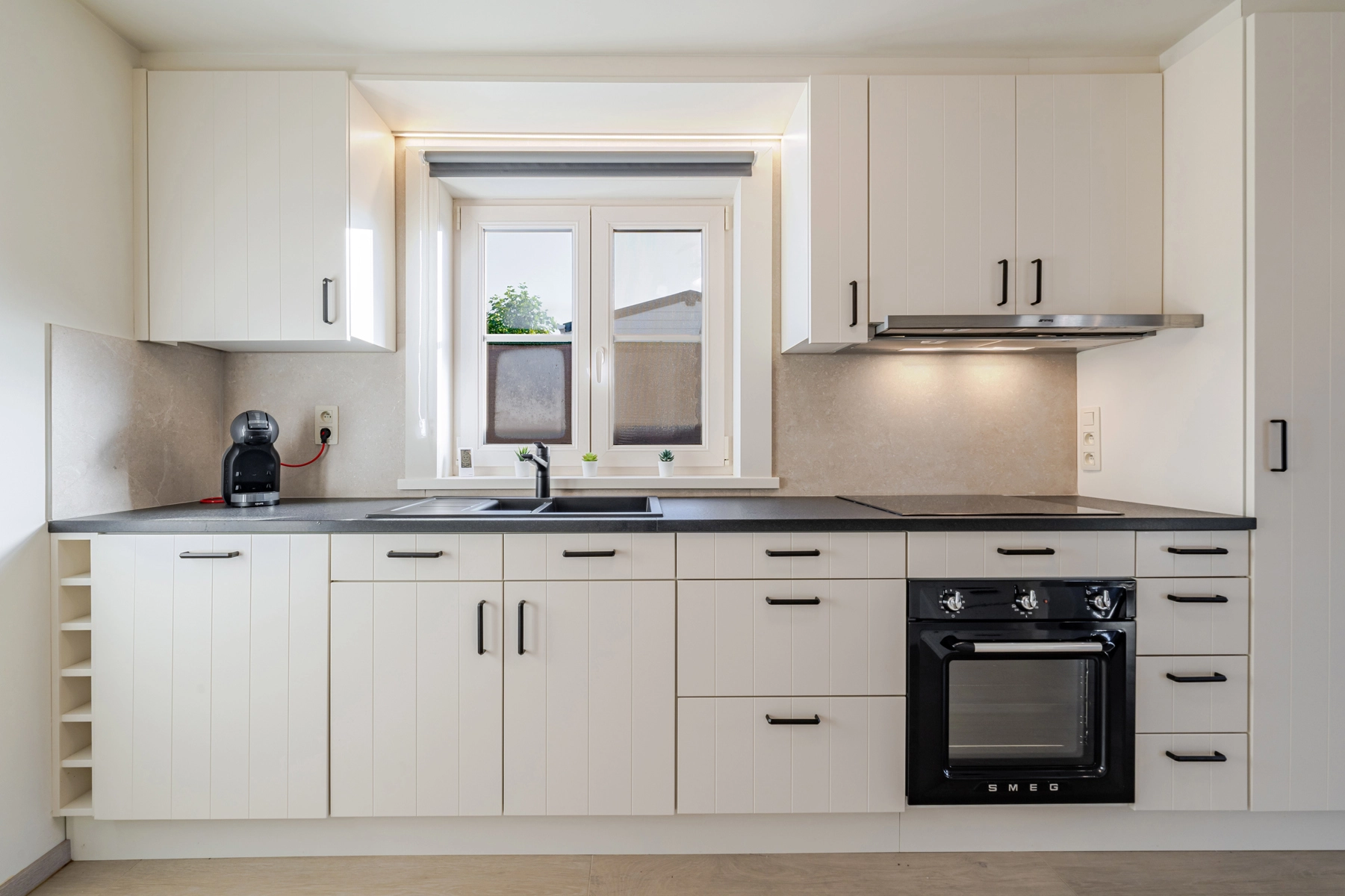 39ce639e9b77490aba30b22d57d38b44 photo