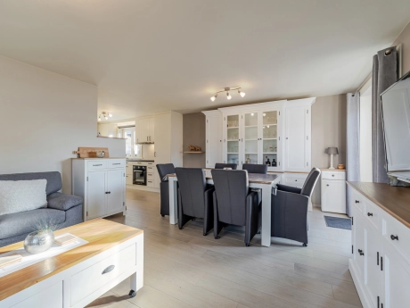 39d2e0d5267b4aacaf8c0942d8ed235e thumbnail