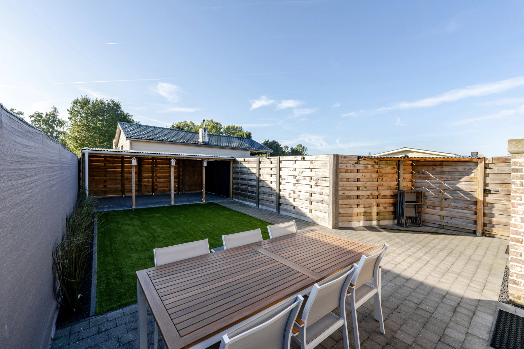 dba107db04c44f7fbc3541b7ad4d1cc9 photo