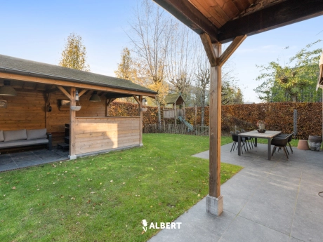 8915833e68f647968c8184c79a444c8f thumbnail