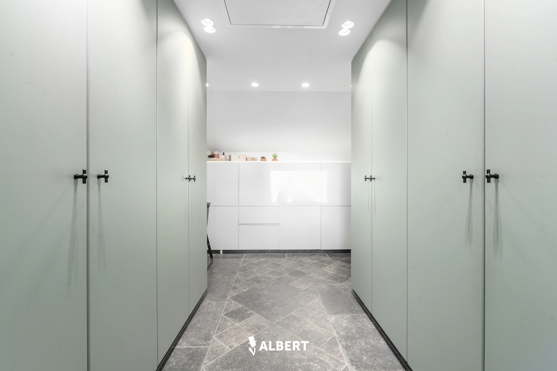 dd4c440808d94252911e22551aee9514 photo